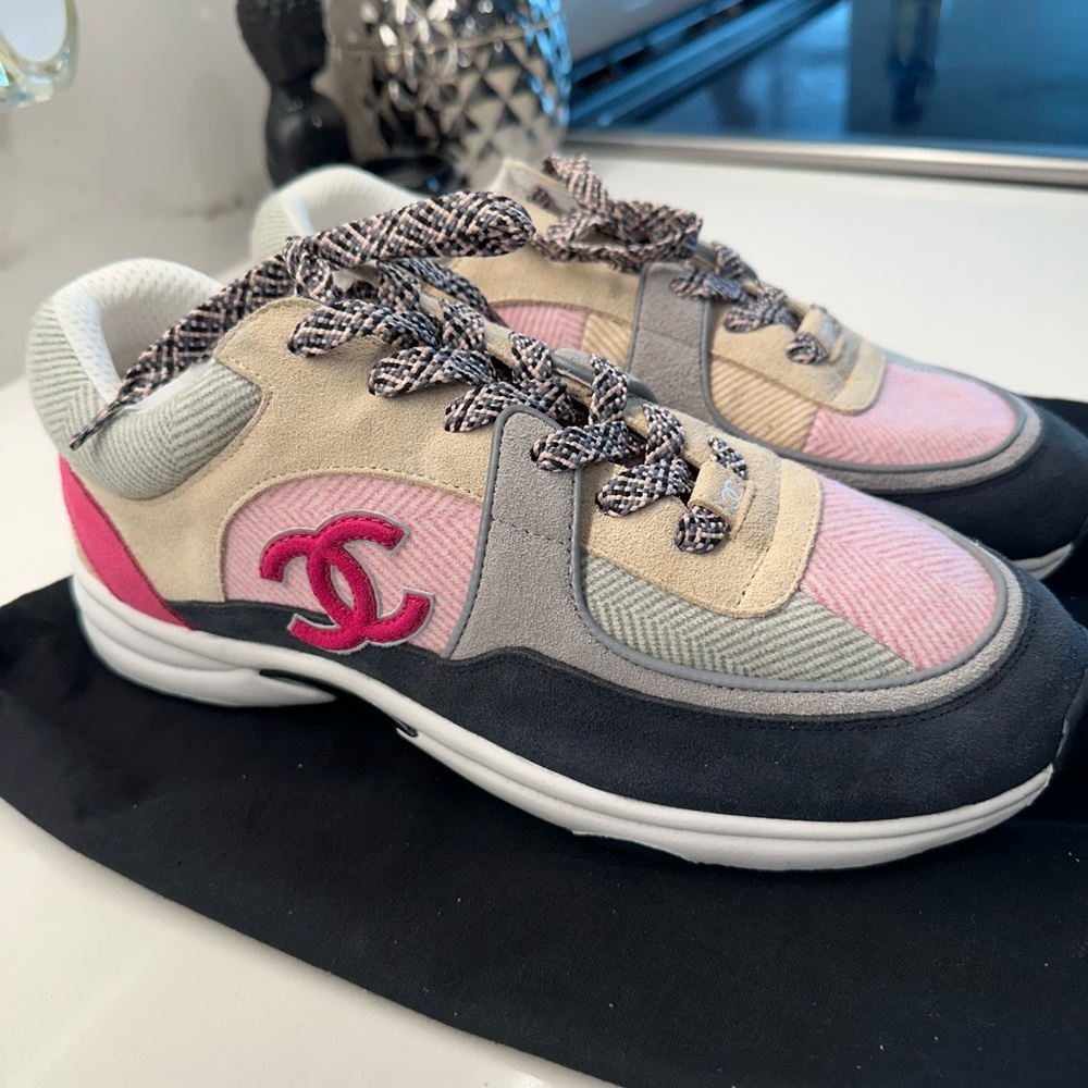 Tennis sneakers men’s